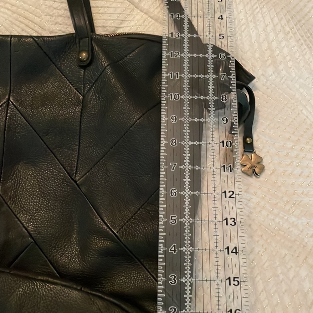 Lucky Brand black leather purse - Picture 5 of 8